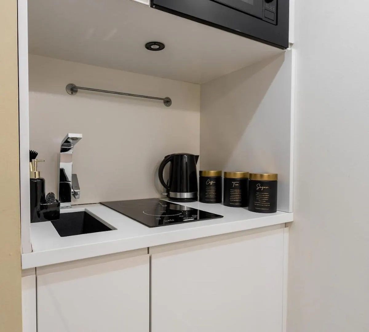 Chic Apartments - Cozy Studio - Central Location - Plac Konstytucji Варшава 0*,