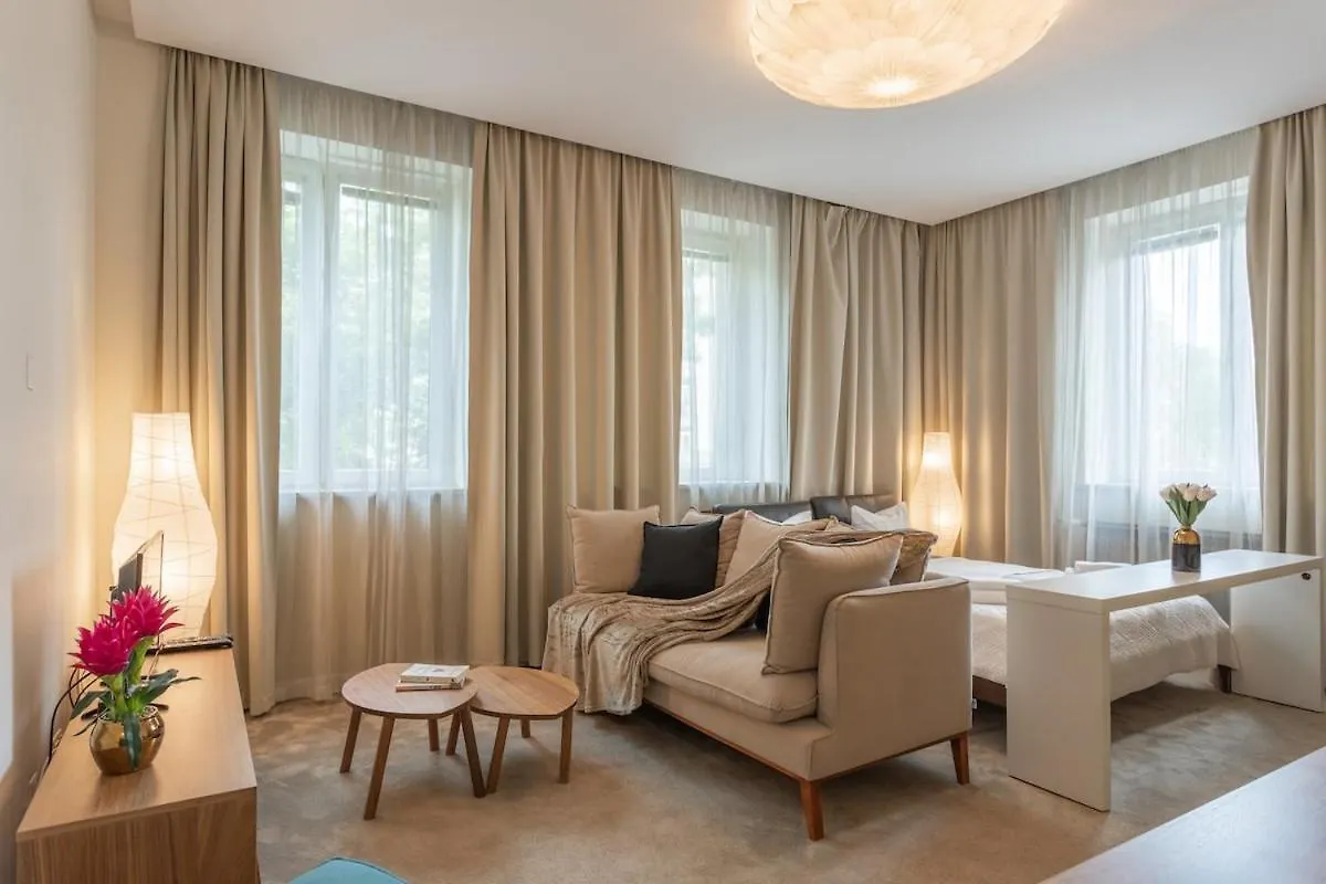 Chic Apartments - Cozy Studio - Central Location - Plac Konstytucji Варшава 0*,  Польша